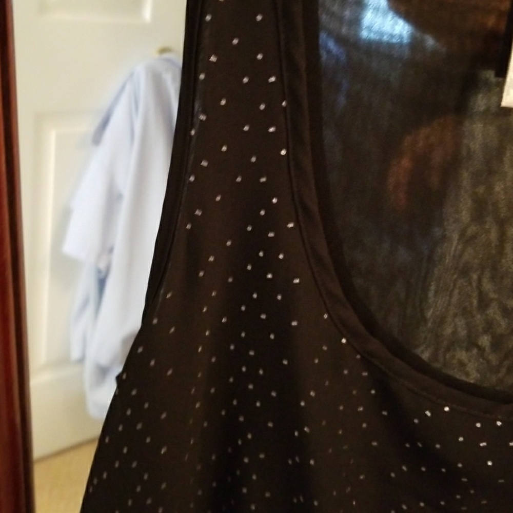 Top - Picture 3 of 3